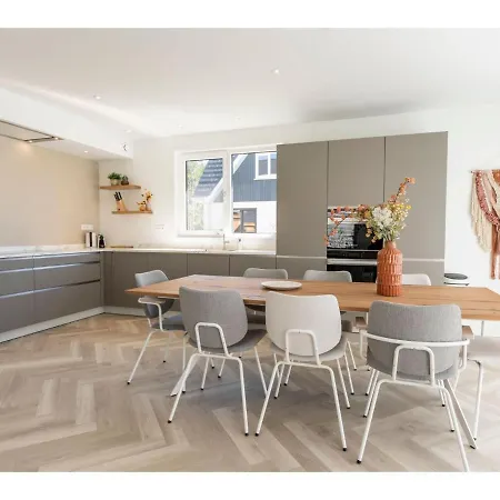 Casa de Férias In De Koog Near The Sea